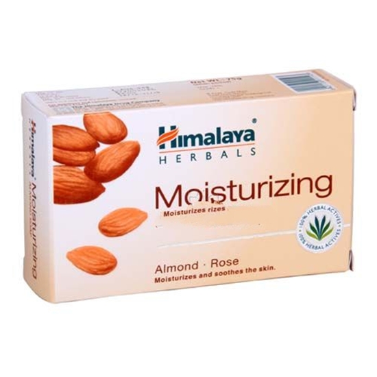 himalaya herbals moisturizing almond soap